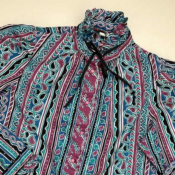 Cristin Stevens Vintage High Neck Lightweight Paisley Stripe Ruffle Blouse Top - Picture 10 of 14